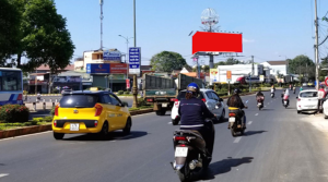 Quảng cáo Billboard tấm lớn