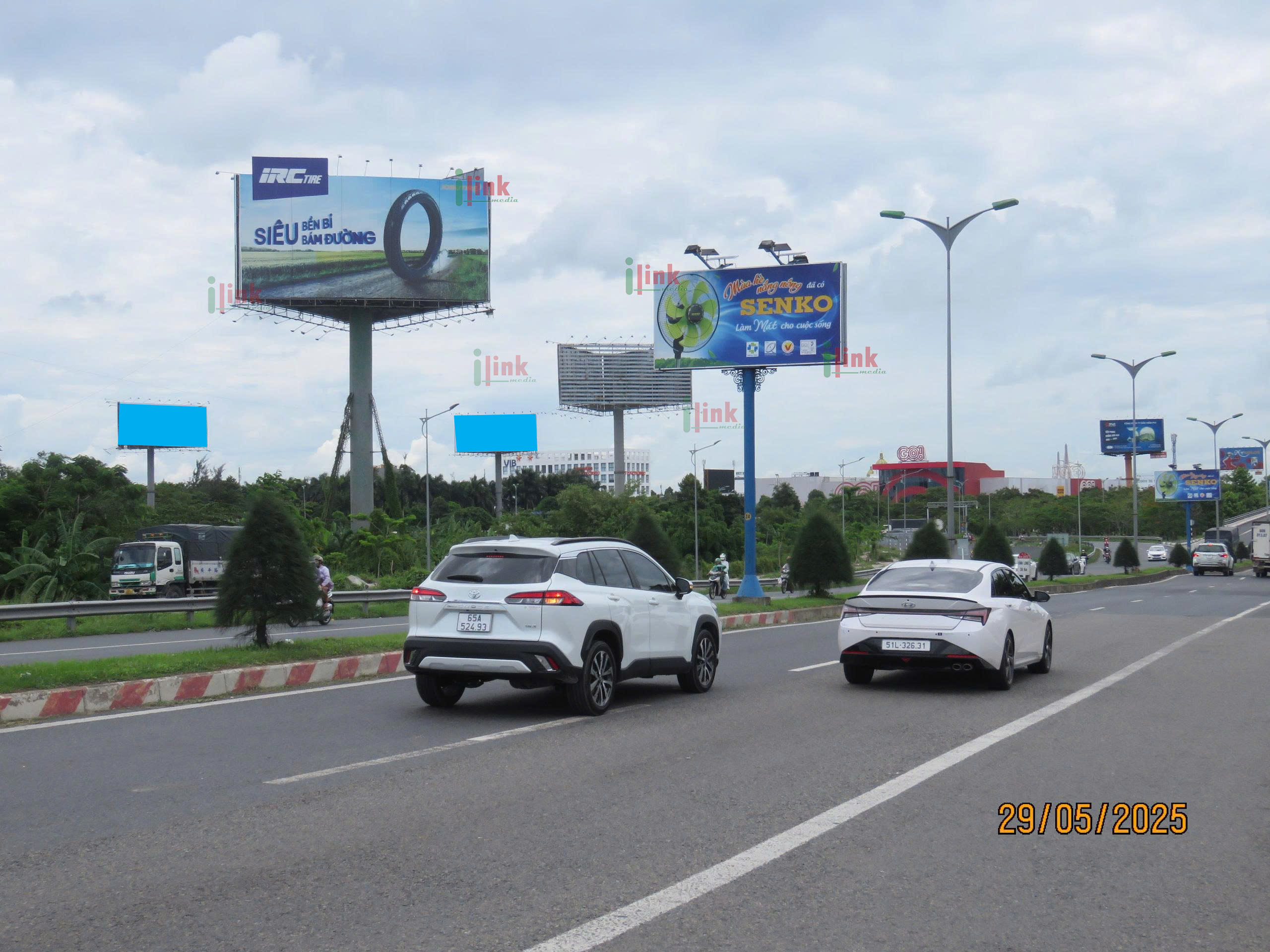 Billboard cao tốc